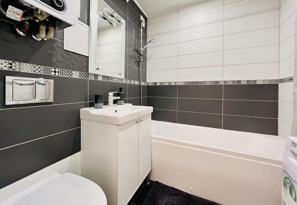 Comfort Apartment In Narva City Center Exterior foto